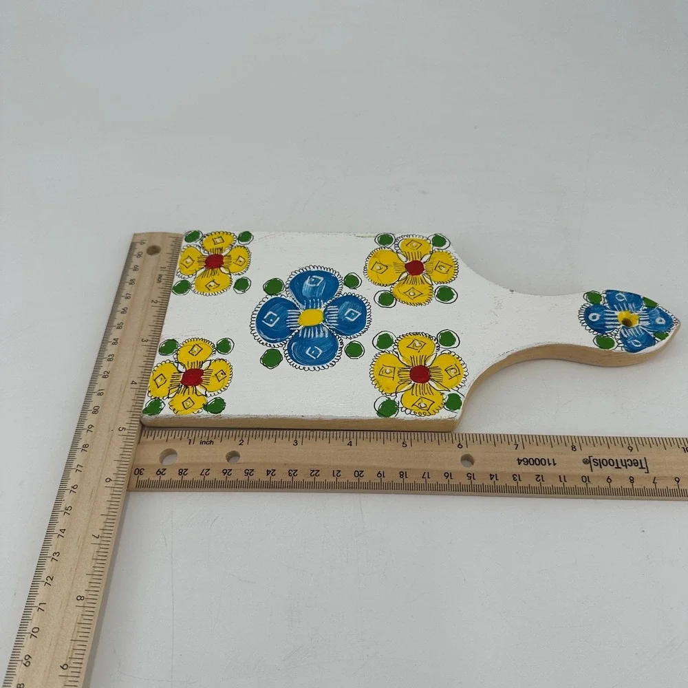 Vintage Hand-Painted‎ Folk Art Wooden Breadboard Cutting Board Kitchen Decor